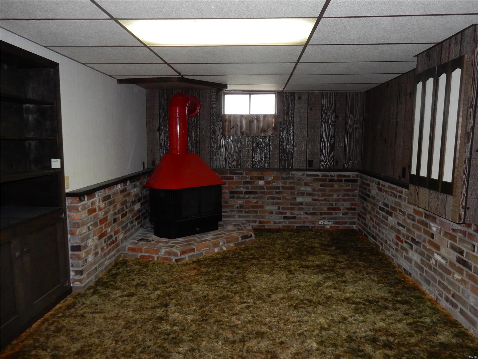 1716 Spring Avenue Granite City, IL 62040 - Photo 22 of 31 Gallery Image 22