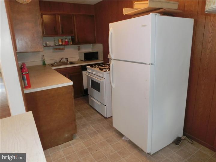 7319 Drexel Road Philadelphia, PA 19151 - Photo 12 of 20 Gallery Image 12