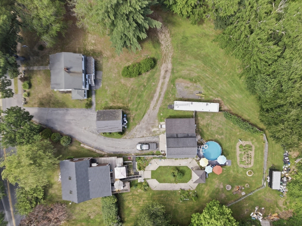 3-5 Ferry Road Salisbury, MA 01952 - Photo 2 of 40 Gallery Image 2