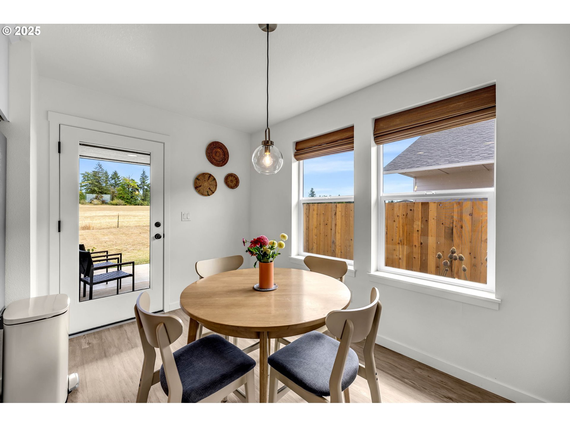 502 Cardinal Avenue Winlock, WA 98596 - Photo 14 of 33 a view of a dining room with furniture and window
