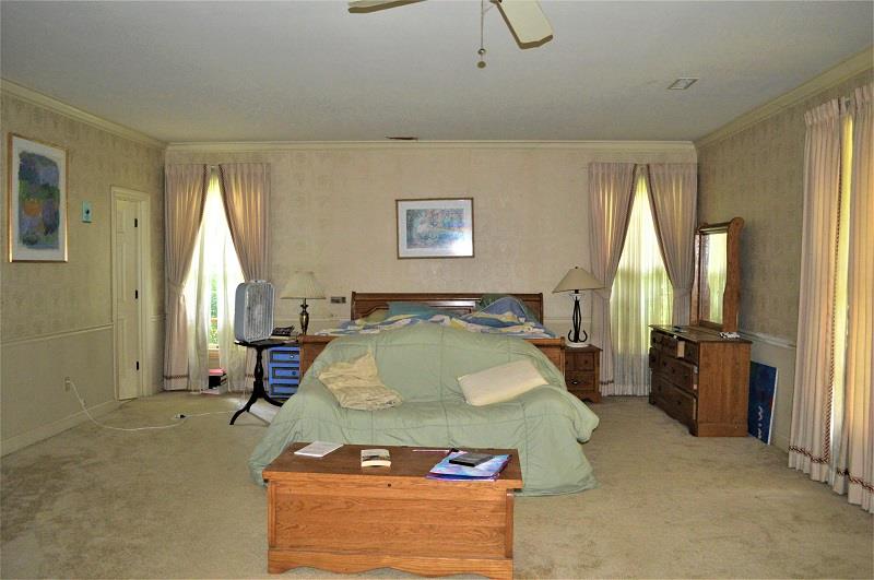 242 Shadowbrook Road Winchester, TN 37398 - Photo 15 of 30 Huge 26x19 master bedroom suite has a built in desk, bench and extra large closet and 2 full baths and dressing room closet between the baths.