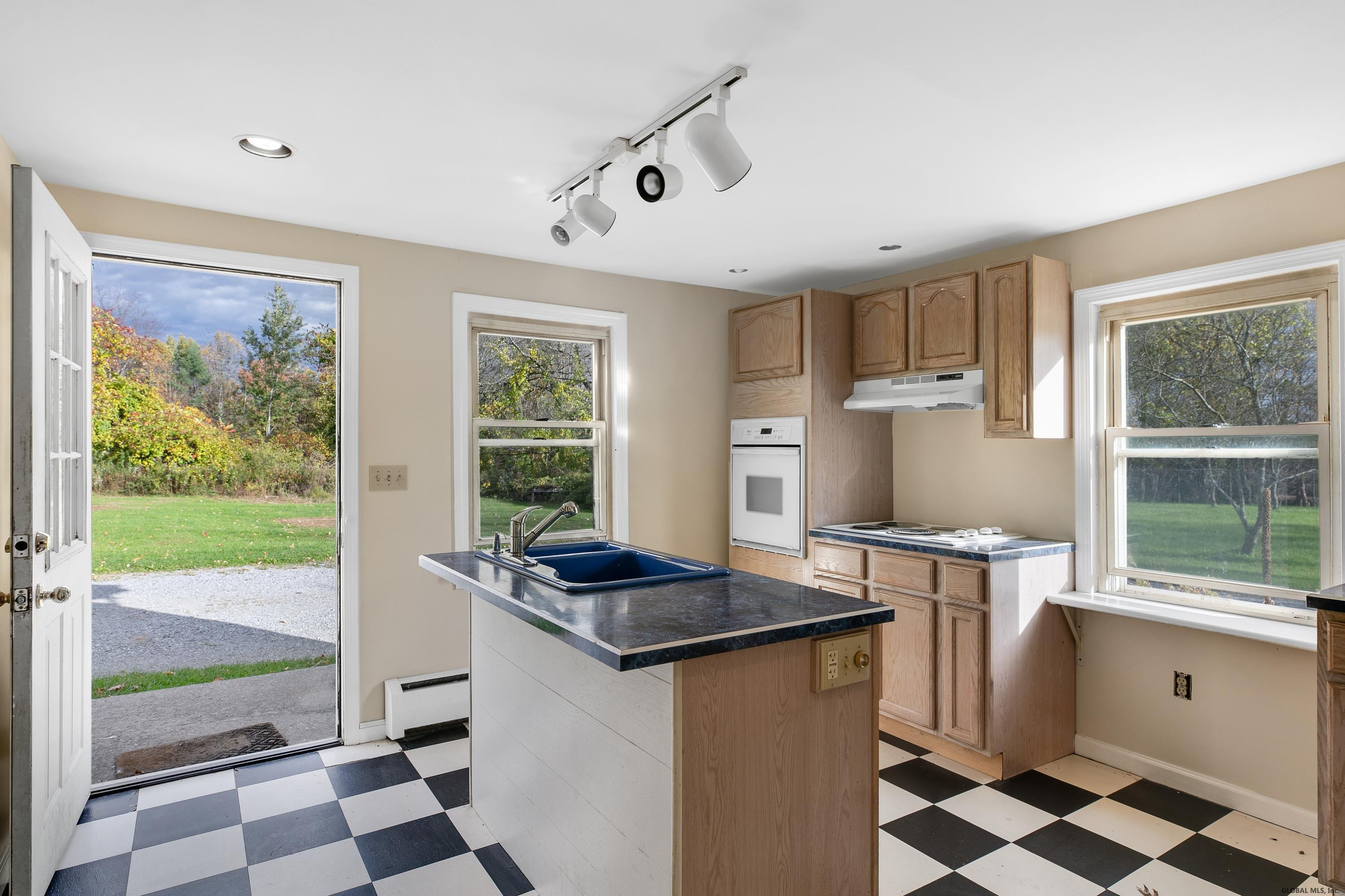273 Locust Grove Road Greenfield, NY 12833 - Photo 8 of 29 Photo 8