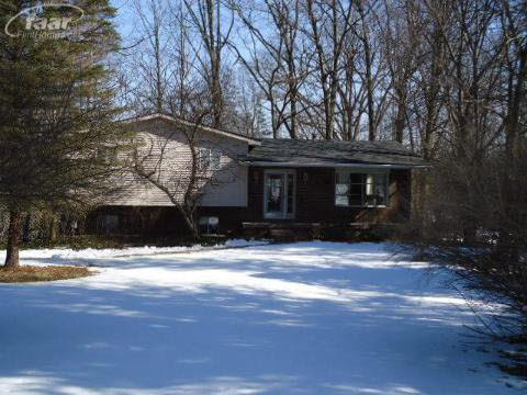 6726 East River Road Flushing, MI 48433 - Photo 1 of 30 20345532.JPG