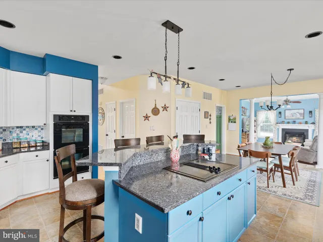 $699,900 | 115 Savannah Drive, Strasburg, VA 22657