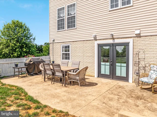 $699,900 | 115 Savannah Drive, Strasburg, VA 22657