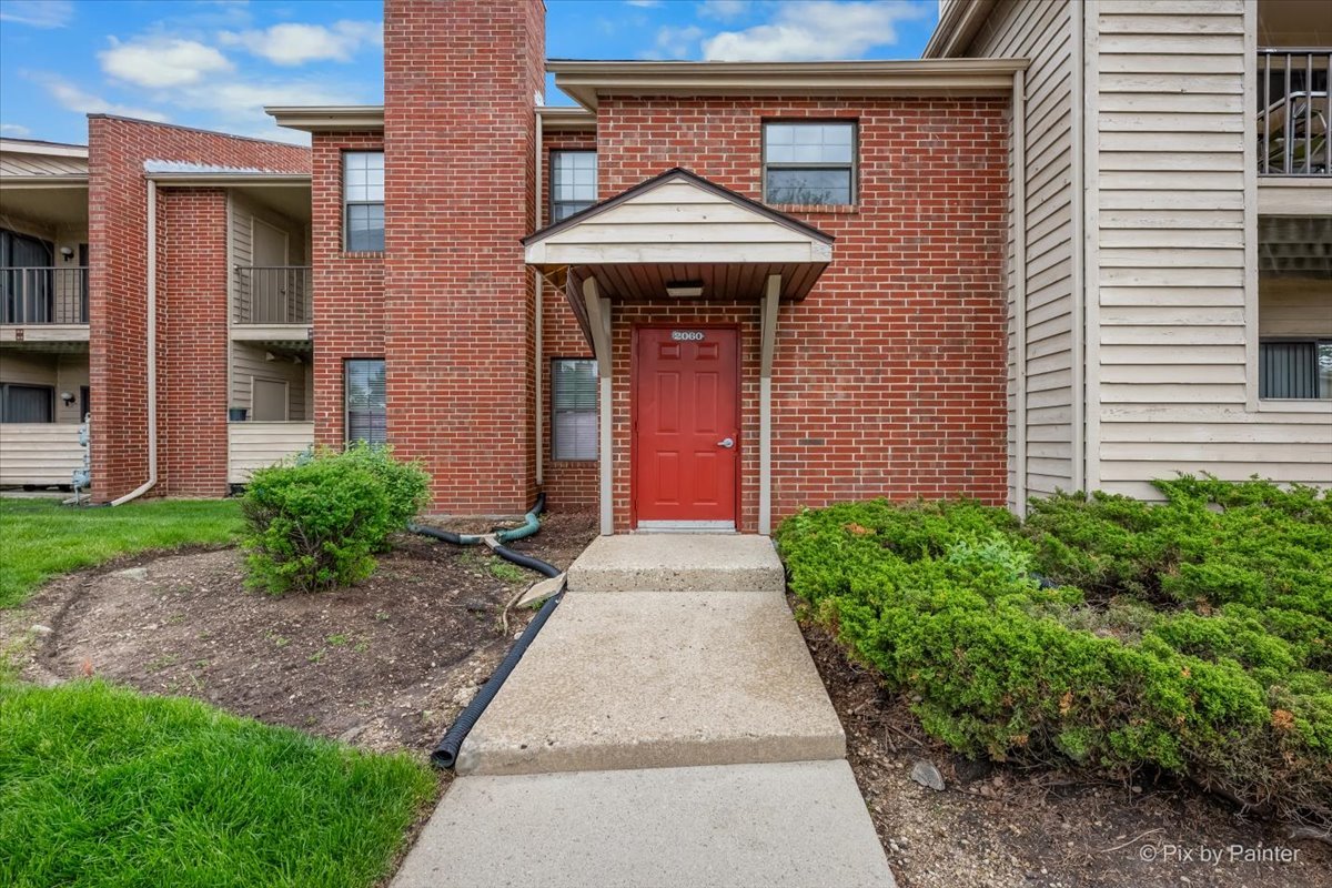 2060 North Rand Road, Unit 101 Palatine, IL 60074 - Photo 1 of 30 Gallery Image 1