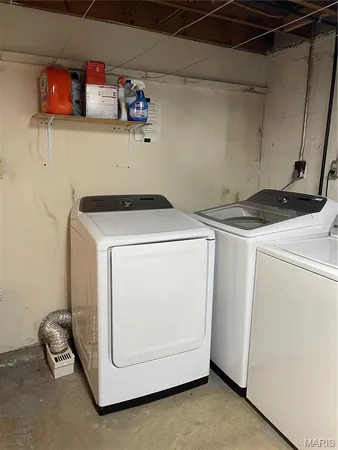 $145,000 | 7916 Camelot Lane, Unit 4, Crestwood, MO 63123