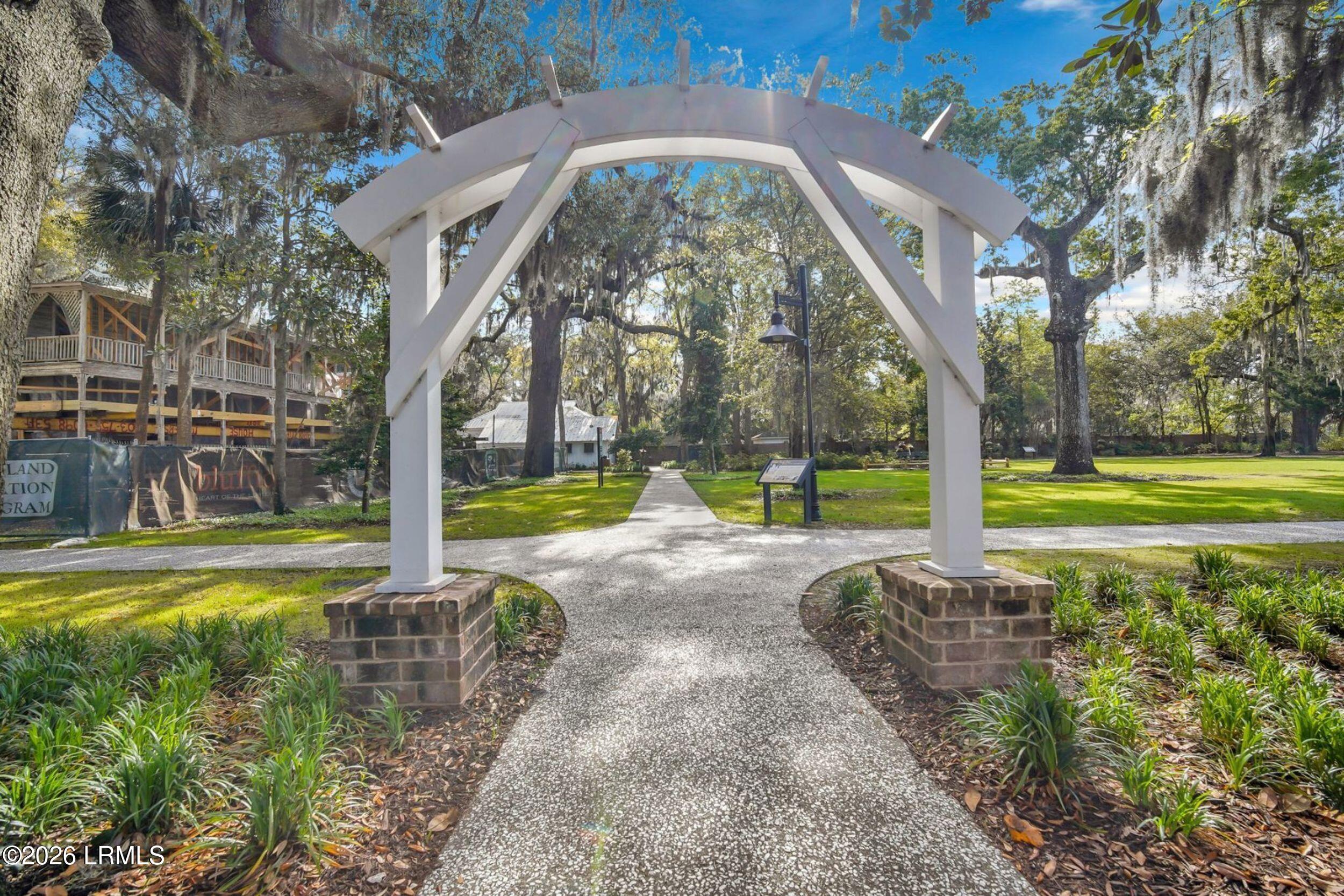 1250 May River Road Bluffton, SC 29910 - Photo 23 of 24 40_old town bluffton (11)