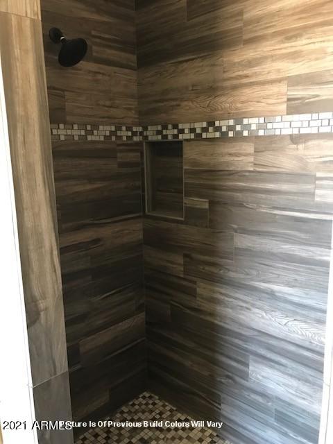 422 South Sun Road Apache Junction, AZ 85119 - Photo 5 of 11 Johnny Austin - 5