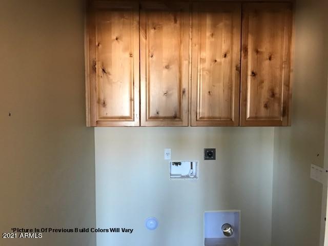 422 South Sun Road Apache Junction, AZ 85119 - Photo 8 of 11 Johnny Austin - 8