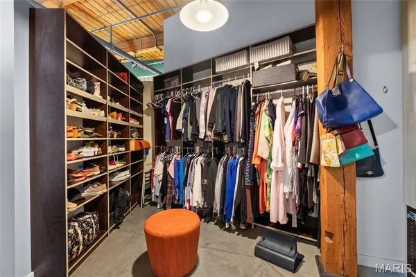 $469,900 | 901 Washington Avenue, Unit 704, St. Louis, MO 63101