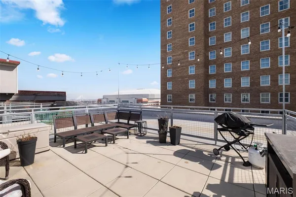 $469,900 | 901 Washington Avenue, Unit 704, St. Louis, MO 63101