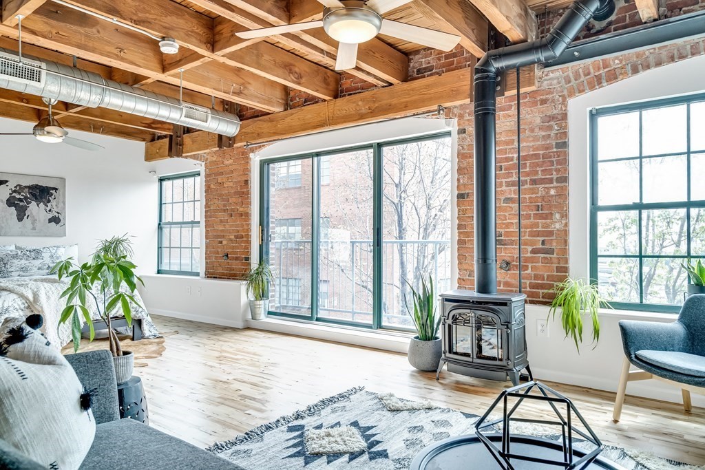 210 Broadway, Unit 204 Everett, MA 02149 - Photo 1 of 28