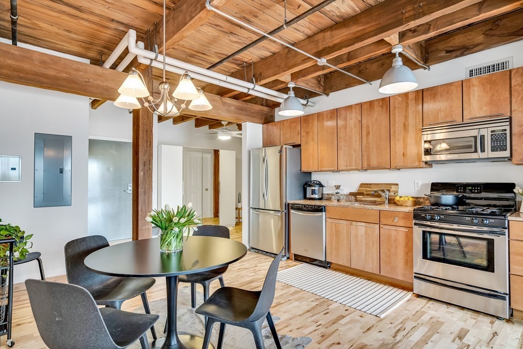 210 Broadway, Unit 204 Everett, MA 02149 - Photo 7 of 28
