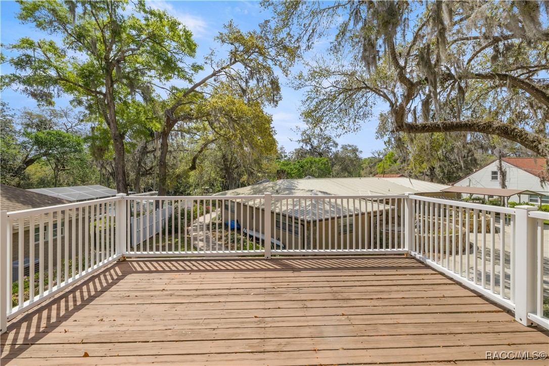 4817 Riverside Drive Yankeetown, FL 34498 - Photo 14 of 64