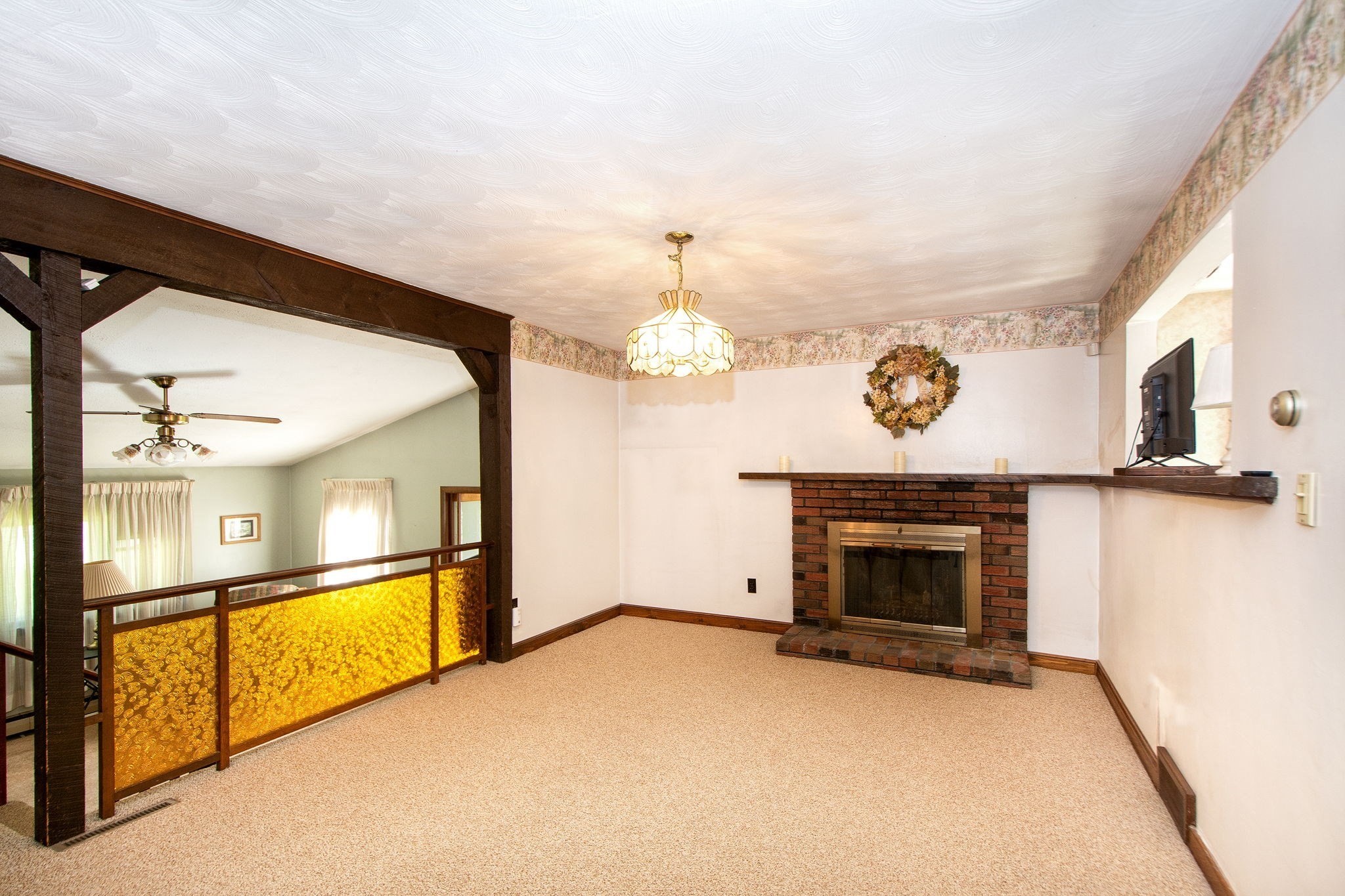 40 Border Road Holbrook, MA 02343 - Photo 5 of 30 Gallery Image 5