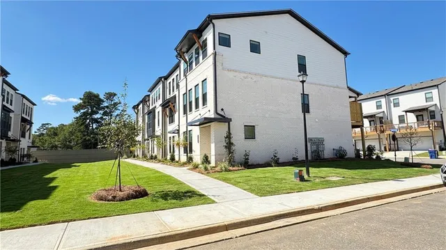 $2,750 | 9 Peeples Drive, Lawrenceville, GA 30046