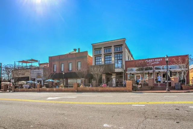 $2,750 | 9 Peeples Drive, Lawrenceville, GA 30046