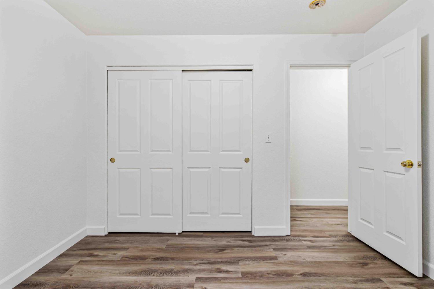 995 West Springer Drive Turlock, CA 95382 - Photo 24 of 39 a view of wooden floor