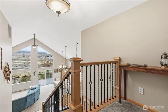 $595,000 | 56082 Highway 155, Electric City, WA 99123