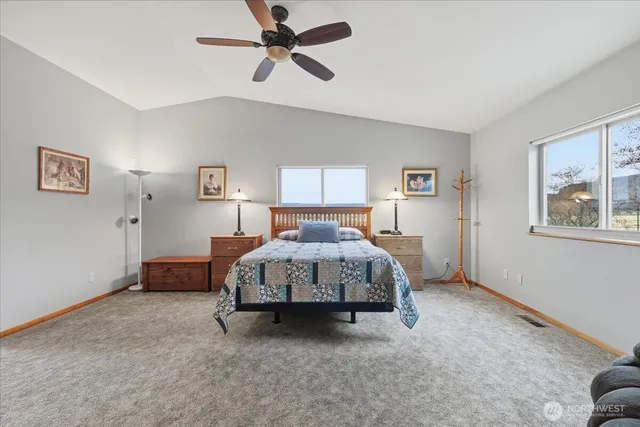 $595,000 | 56082 Highway 155, Electric City, WA 99123