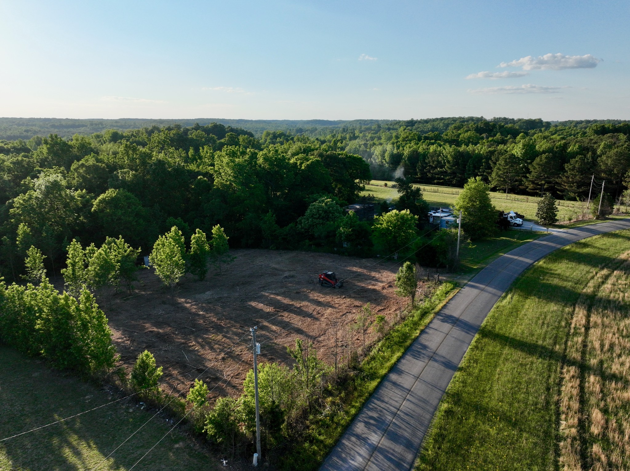 497 Rascal Town Road Loretto, TN 38469 - Photo 8 of 30 a view of a backyard with sitting area