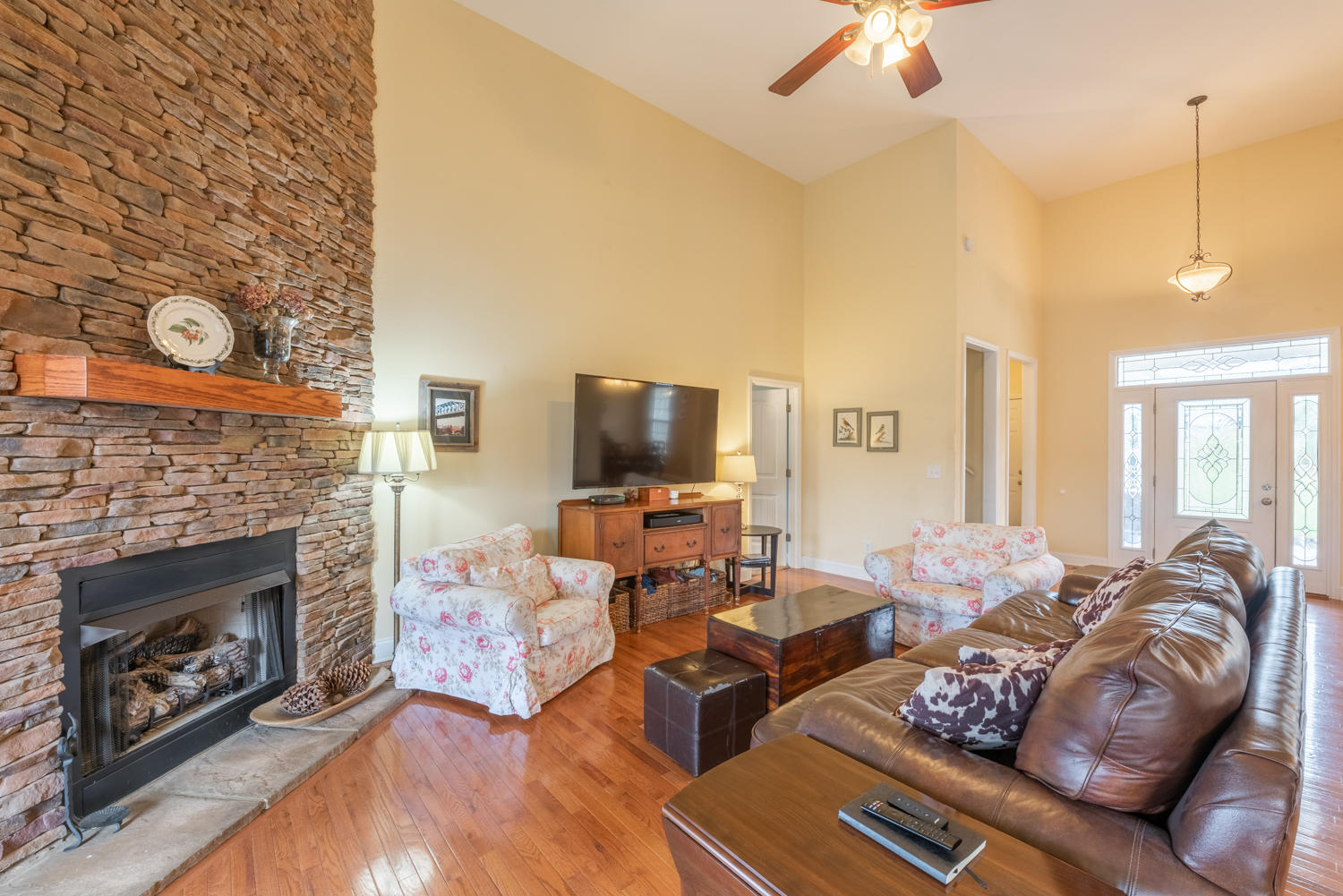 115 Roundtree Court Flintstone, GA 30725 - Photo 5 of 28 115_Roundtree_Ct_07