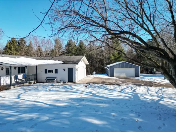 $430,000 | W22540 County Road H, Strum, WI 54770