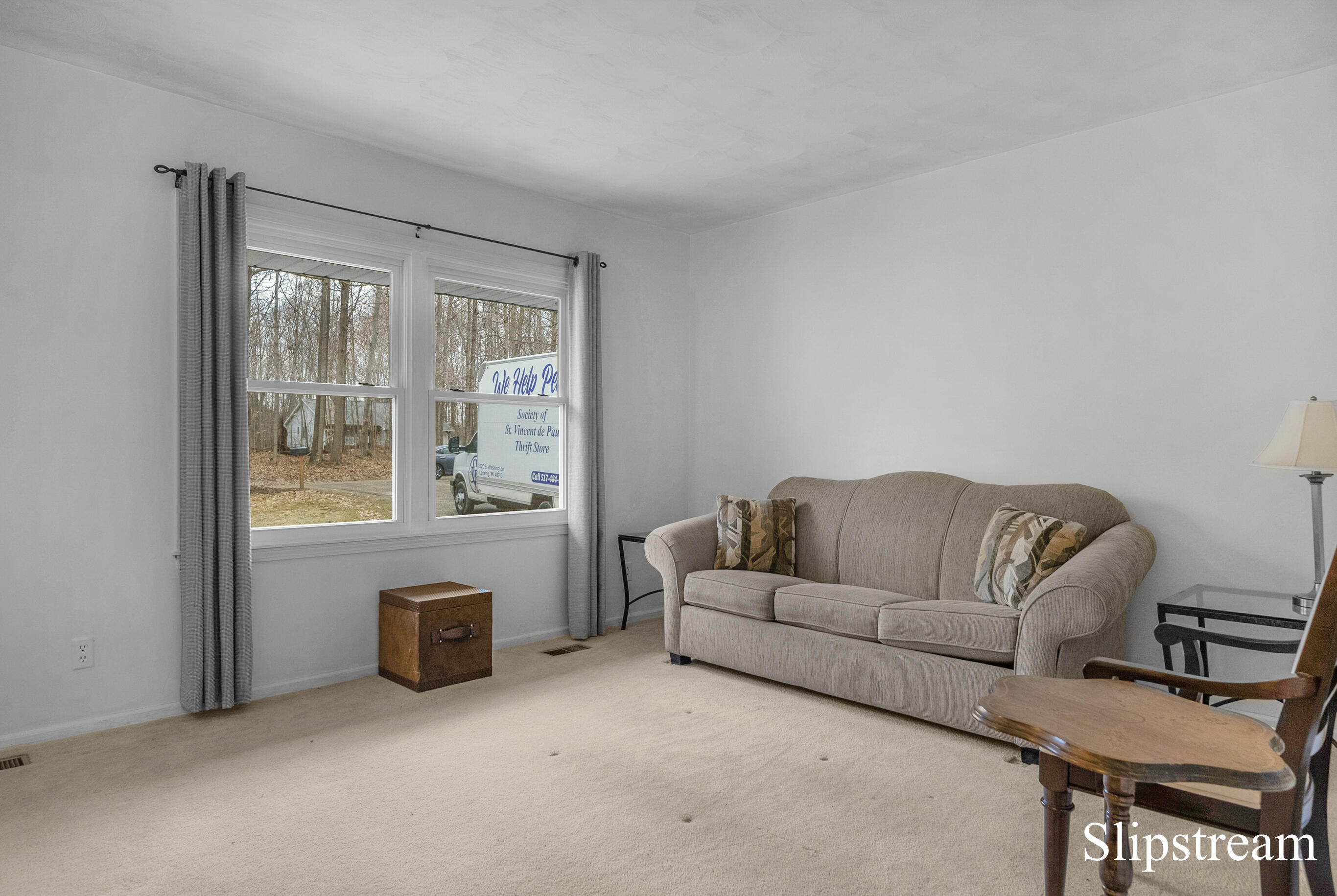 9565 Royston Road Grand Ledge, MI 48837 - Photo 3 of 43 DSC06952