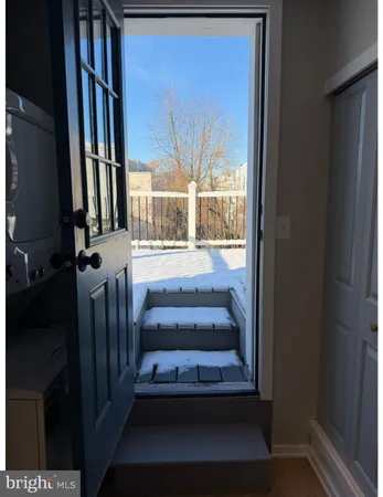 $1,200 | 1614 North 57th Street, Unit 2, Philadelphia, PA 19131