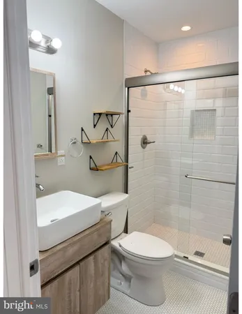 $1,200 | 1614 North 57th Street, Unit 2, Philadelphia, PA 19131
