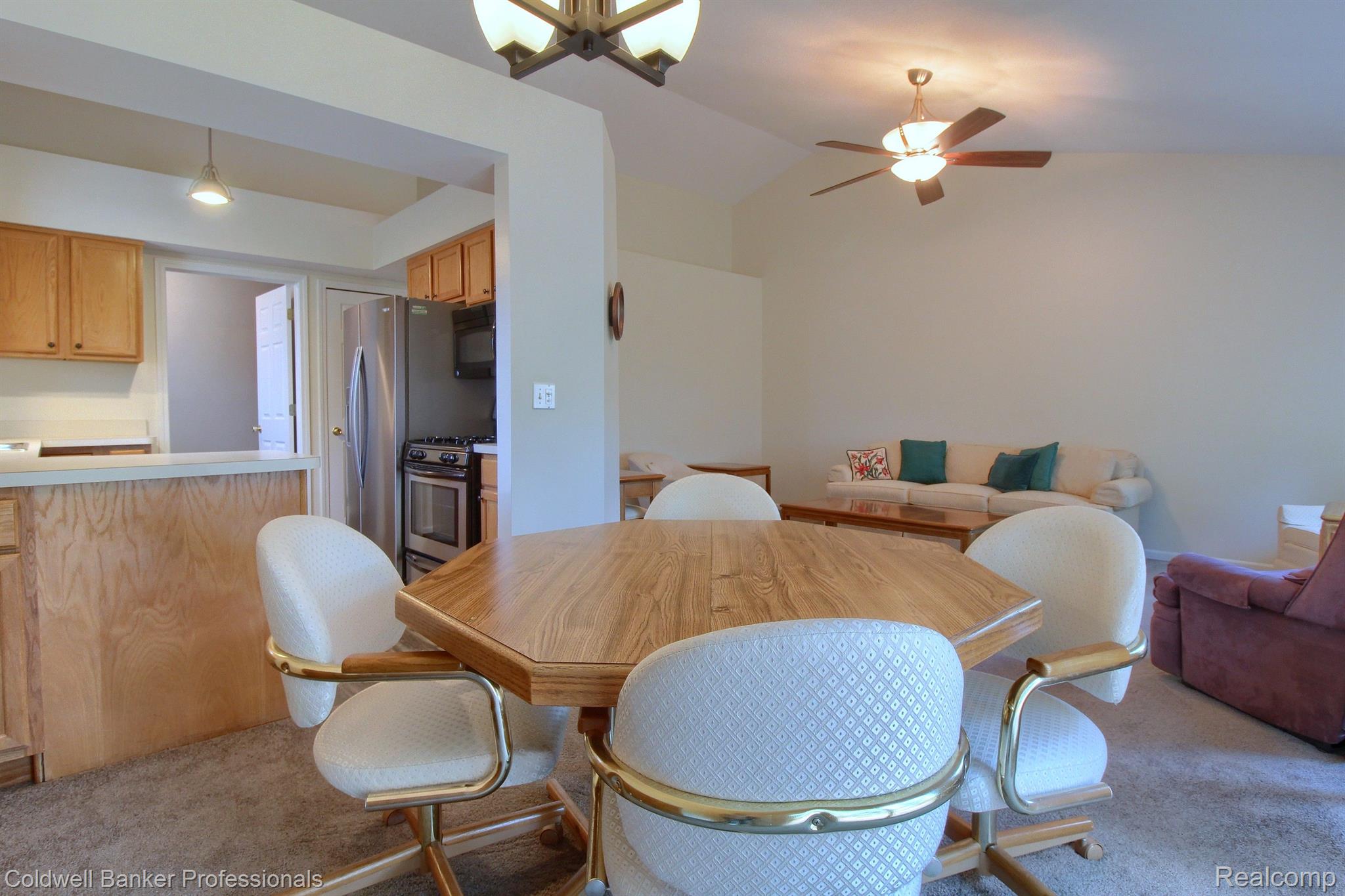 46144 Reedgrass Lane Belleville, MI 48111 - Photo 23 of 29 Gallery Image 23