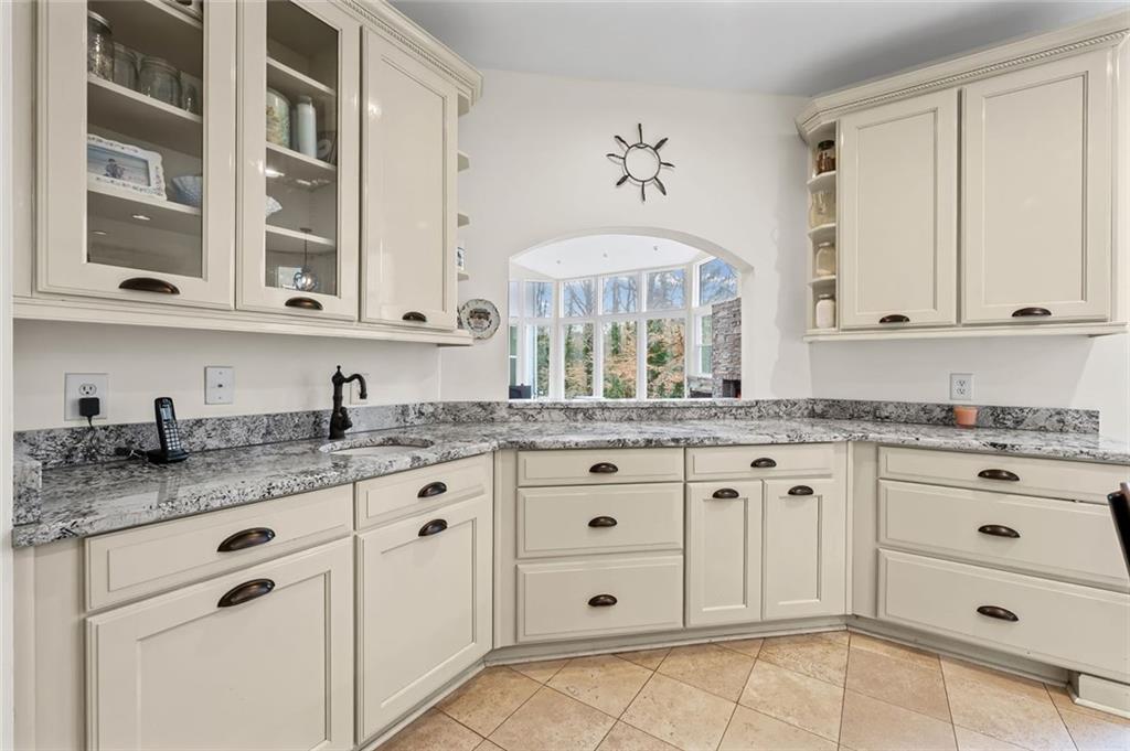 1695 Adams Drive Southwest Atlanta, GA 30311 - Photo 16 of 64