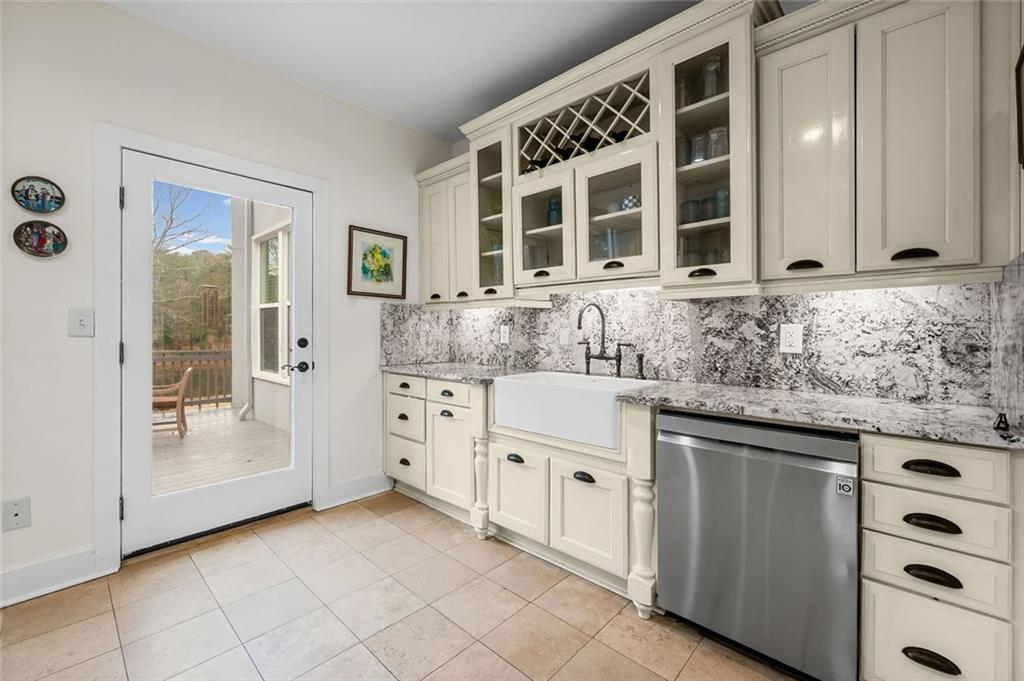 1695 Adams Drive Southwest Atlanta, GA 30311 - Photo 18 of 64