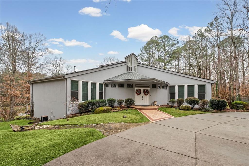 1695 Adams Drive Southwest Atlanta, GA 30311 - Photo 2 of 64