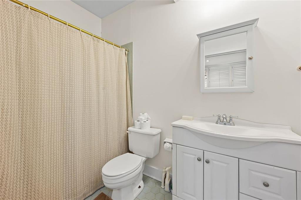1695 Adams Drive Southwest Atlanta, GA 30311 - Photo 40 of 64