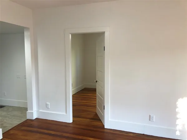 $2,800 | 2004 Rosewood Avenue, Austin, TX 78702