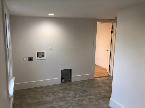 $2,800 | 2004 Rosewood Avenue, Austin, TX 78702