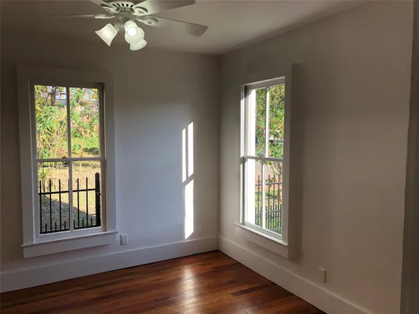 $2,800 | 2004 Rosewood Avenue, Austin, TX 78702