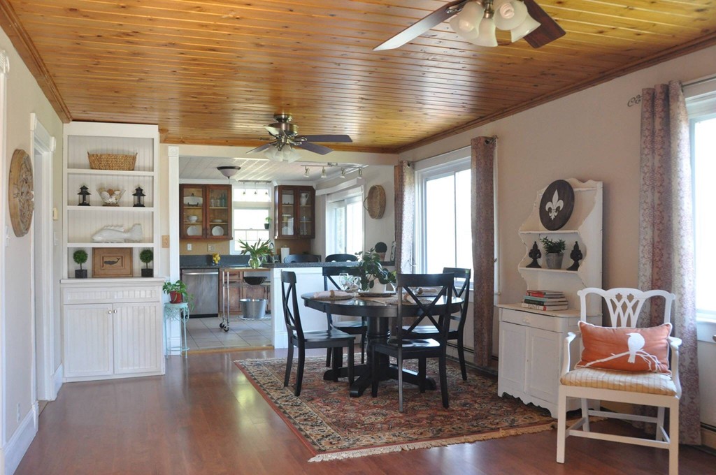 67 Mill Road Fairhaven, MA 02719 - Photo 3 of 30