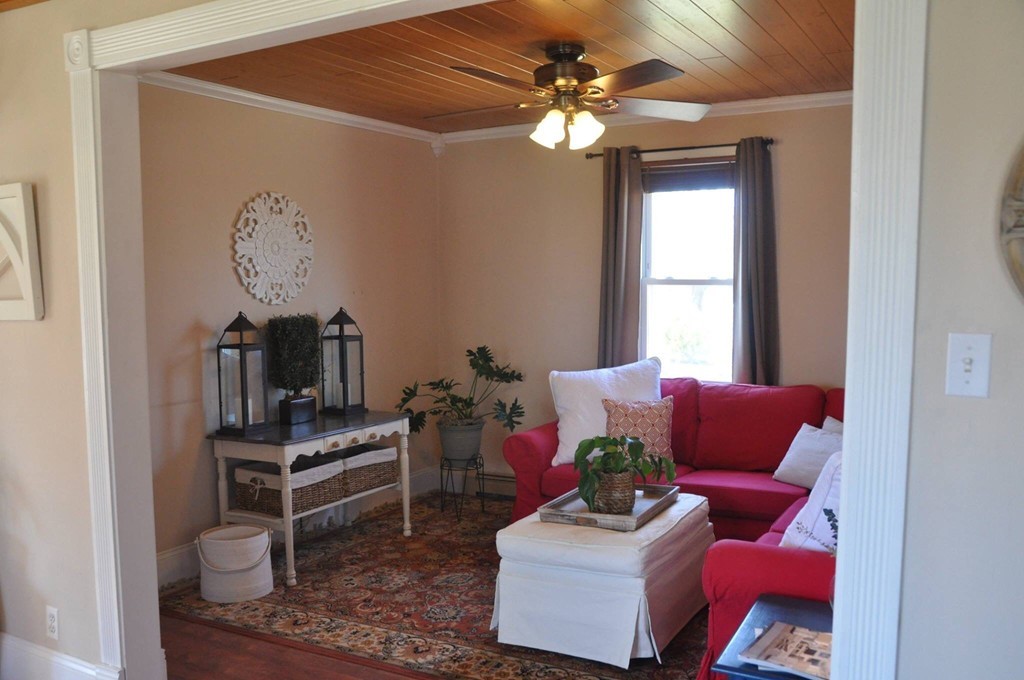 67 Mill Road Fairhaven, MA 02719 - Photo 4 of 30