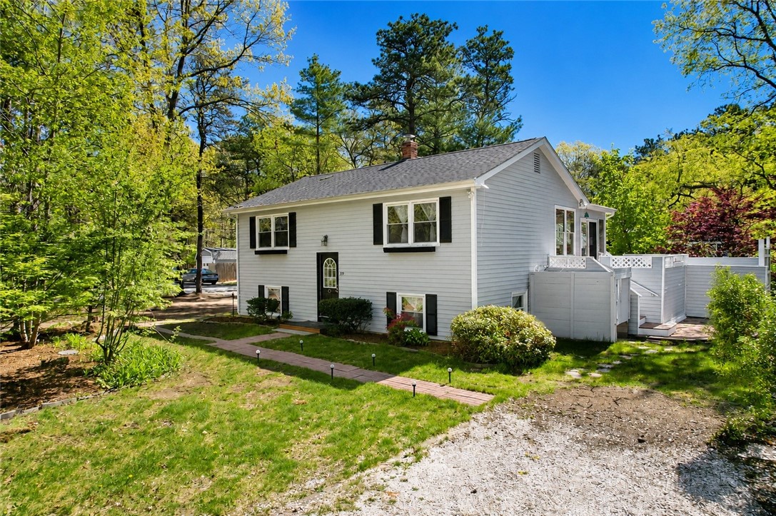 119 Hemlock Road South Kingstown, RI 02879 - Photo 36 of 46