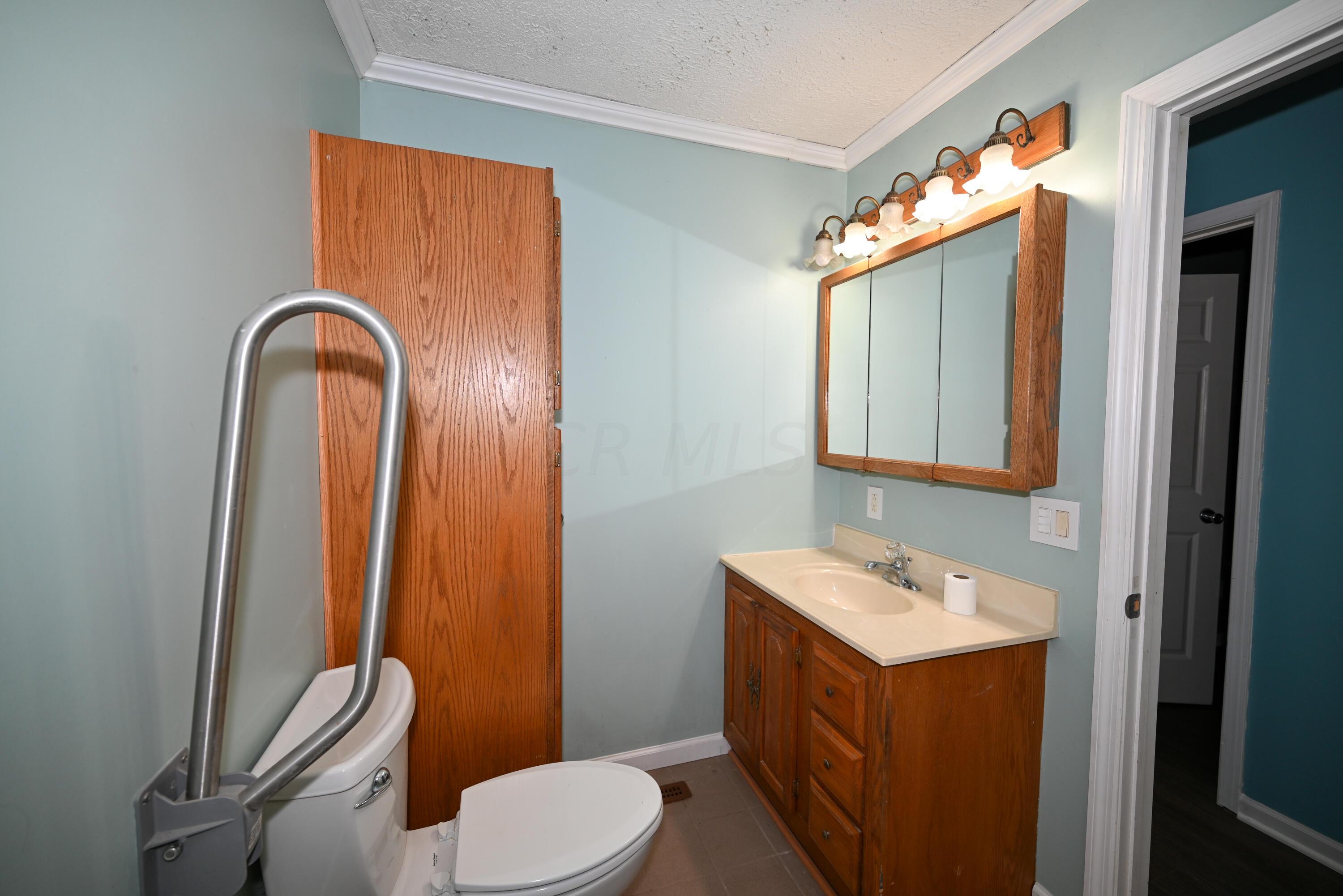 1420 Crissinger Road Marion, OH 43302 - Photo 29 of 73 20
