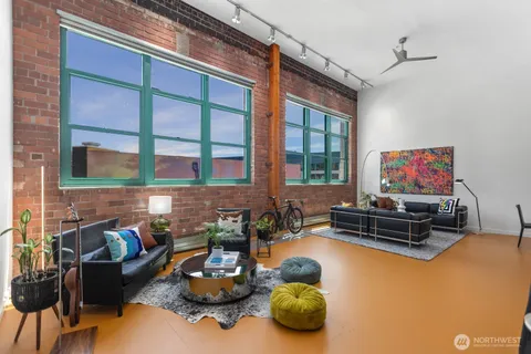 $1,450,000 | 66 Bell Street, Unit 303, Seattle, WA 98121