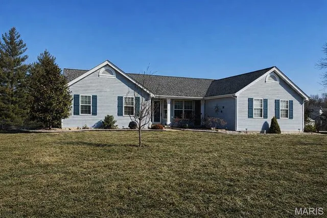$389,900 | 4301 Standing Rock Court, St. Charles, MO 63304