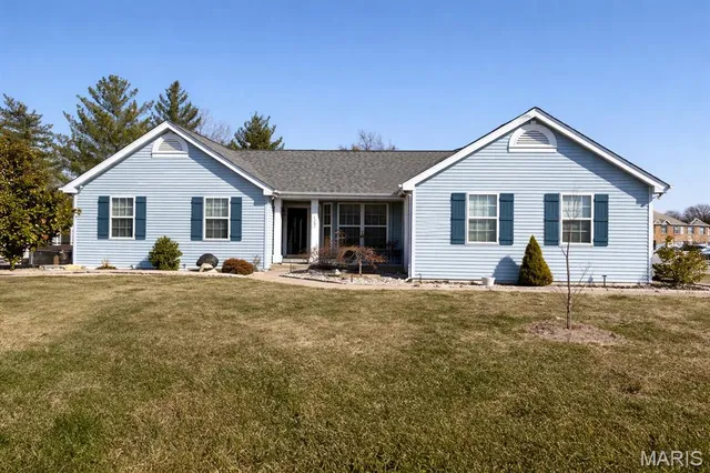 $389,900 | 4301 Standing Rock Court, St. Charles, MO 63304