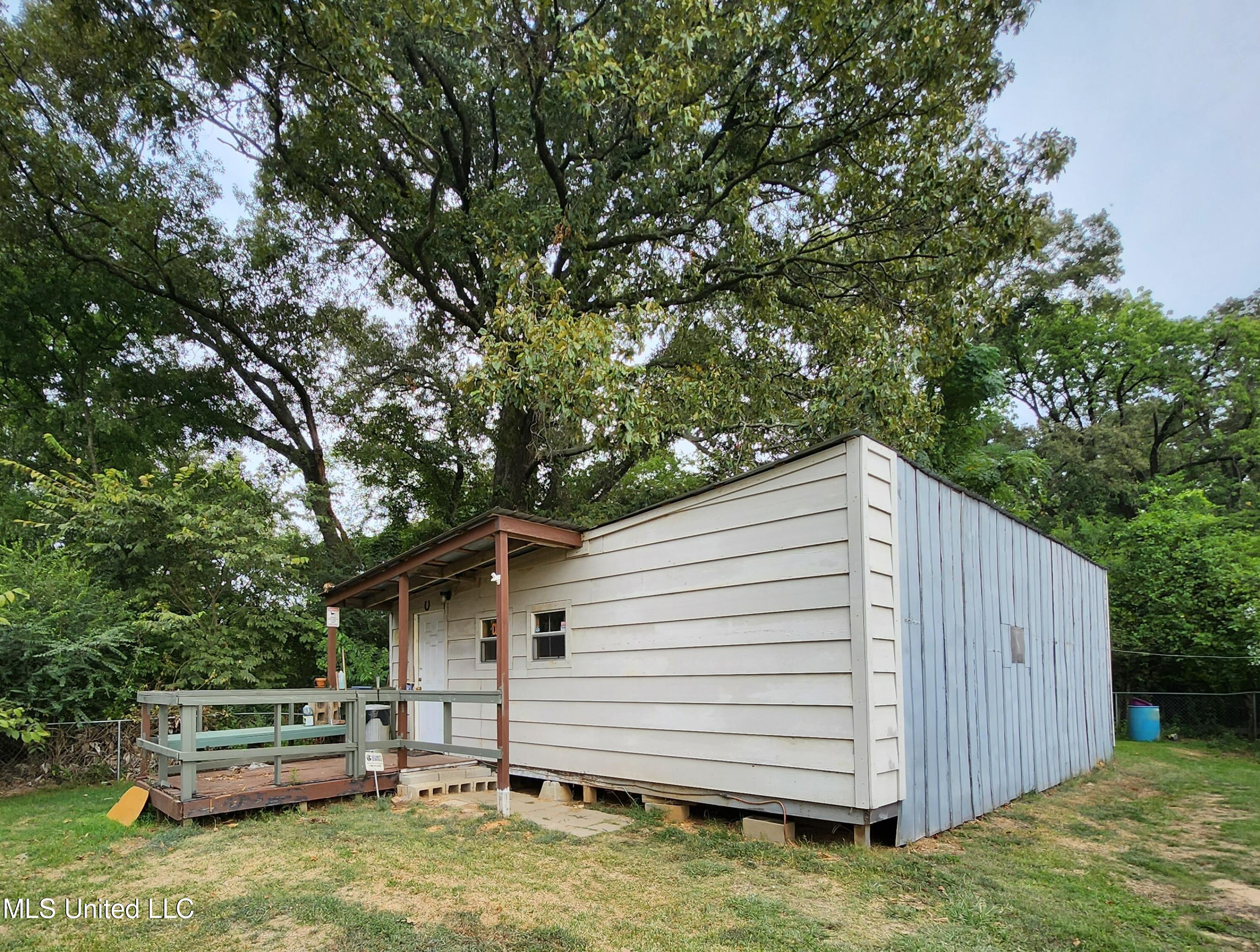 815 Renshaw Road Yazoo City, MS 39194 - Photo 14 of 19 20230920_093705