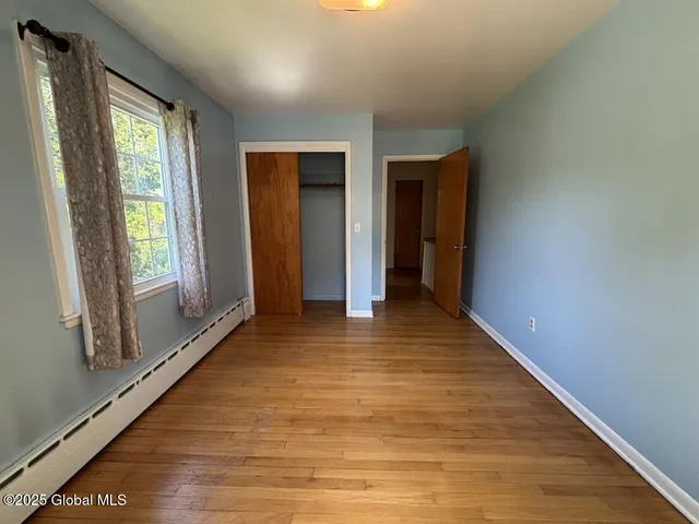 $2,800 | 4 Noonan Lane, Albany, NY 12209