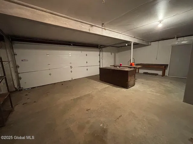 $2,800 | 4 Noonan Lane, Albany, NY 12209