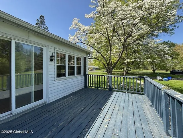 $2,800 | 4 Noonan Lane, Albany, NY 12209